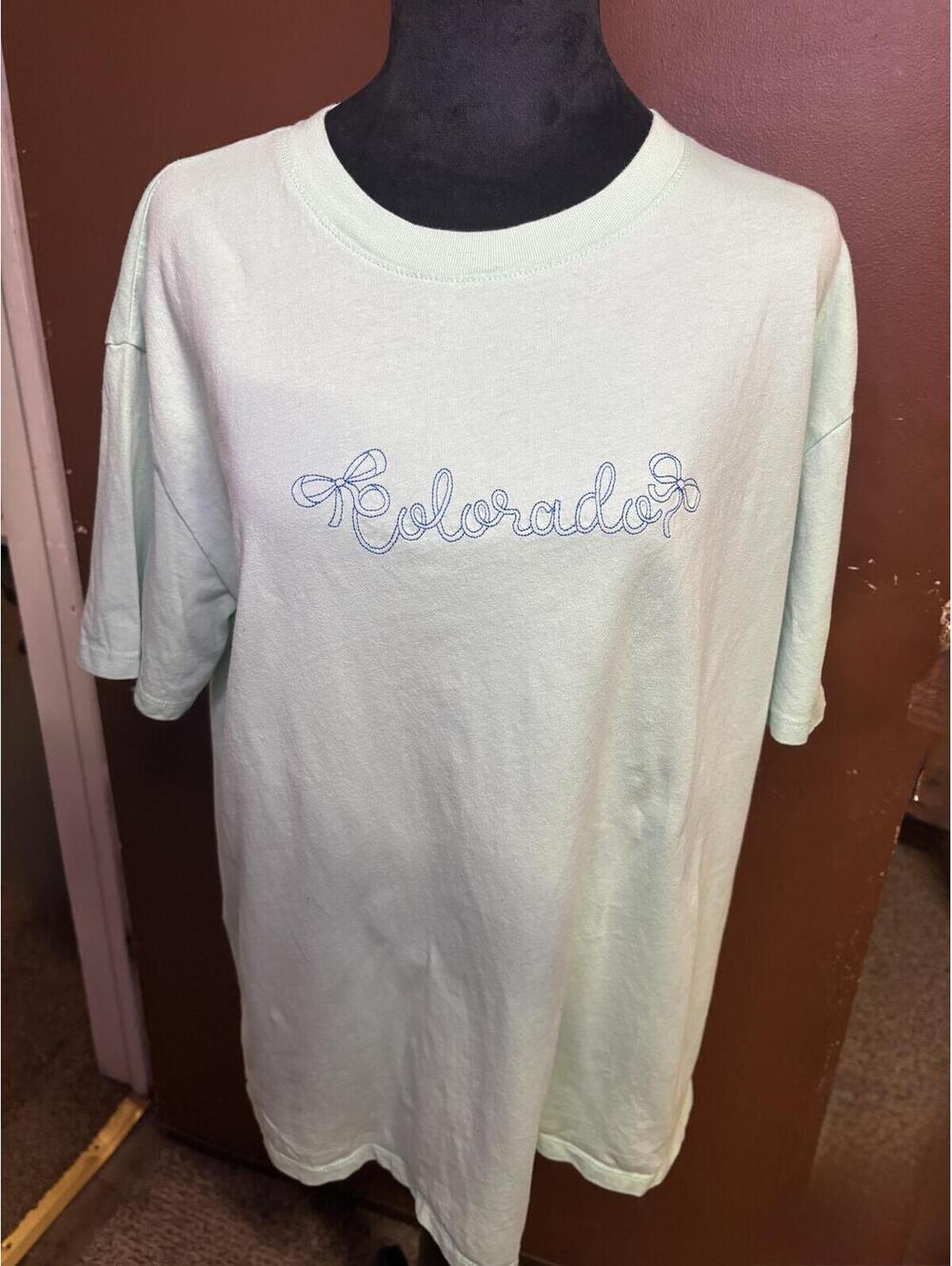 Sweet Wanderer Colorado Tee – Large